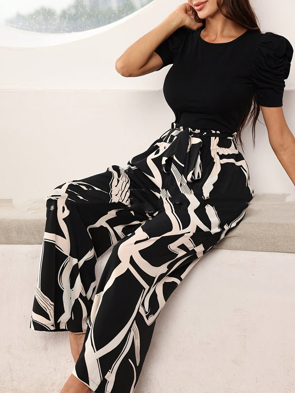 Ensemble deux pièces haut à manches courtes et pantalon large décontracté imprimé en jacquard tendance