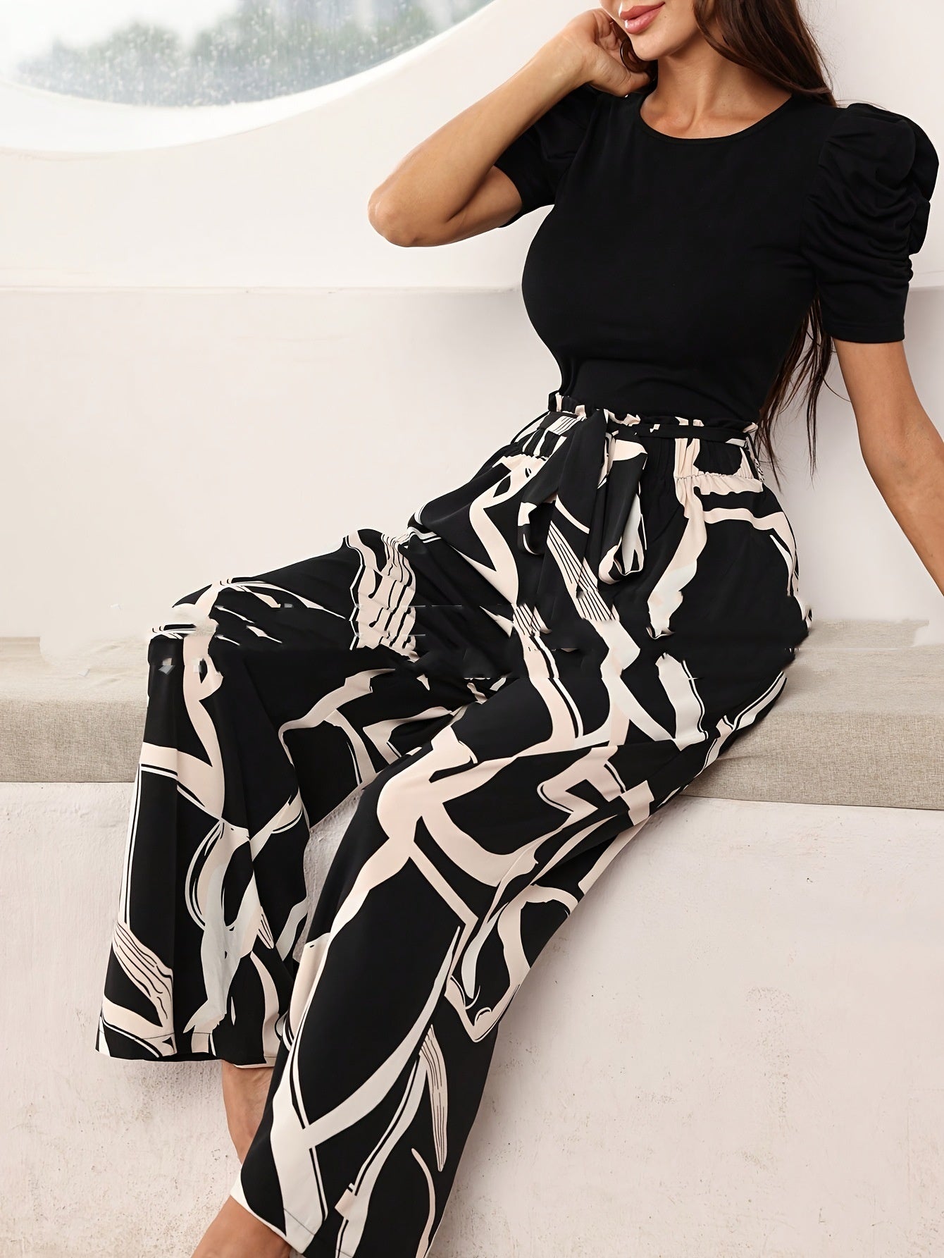 Ensemble deux pièces haut à manches courtes et pantalon large décontracté imprimé en jacquard tendance