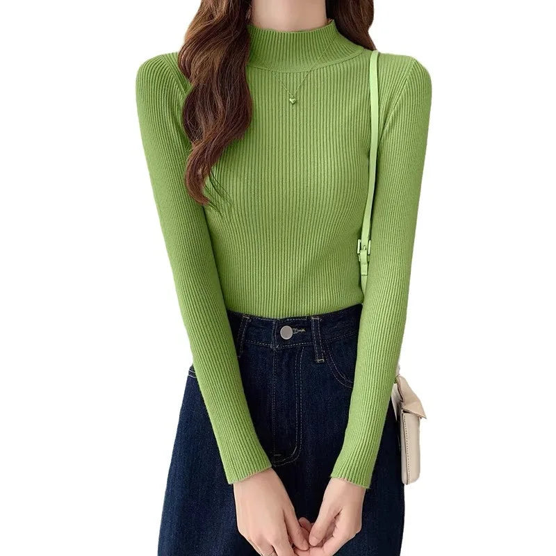 Long-sleeved sweater for women