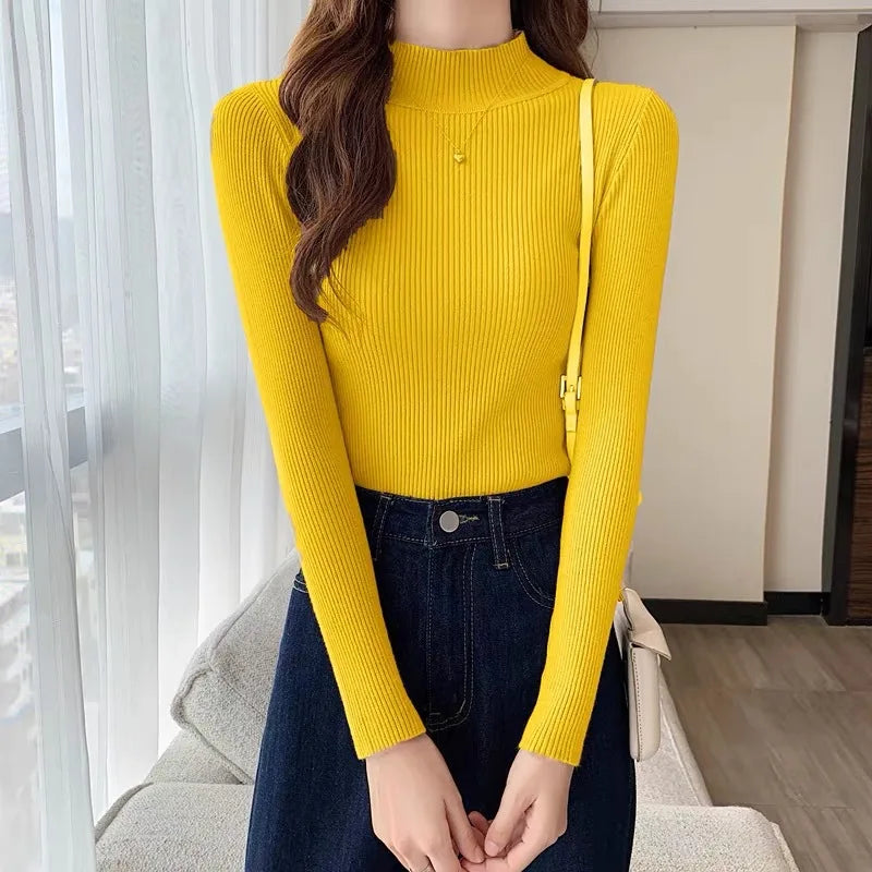 Long-sleeved sweater for women