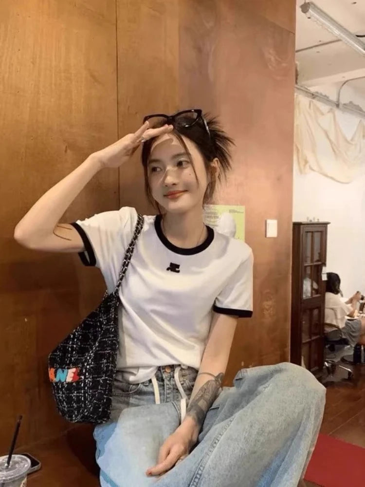 T-shirt rétro américain à manches courtes pour femmes