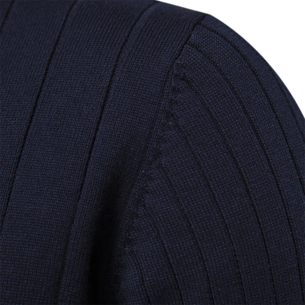 Pull tricoté en coton à col montant pour homme