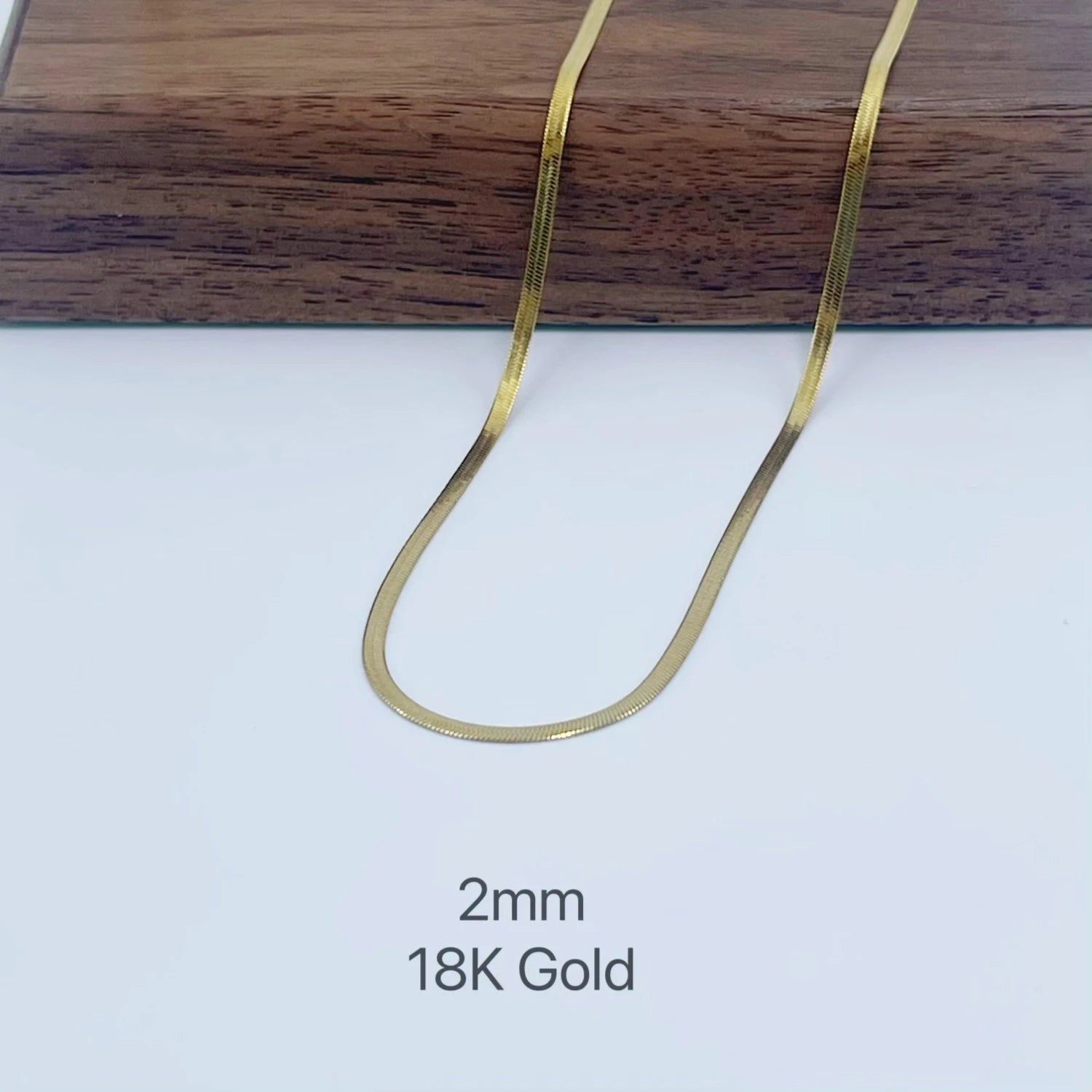 Collier minimaliste unisexe en chaîne serpent, ras du cou en acier inoxydable, couleur or, bijoux à la mode, cadeau pour elle femme et homme