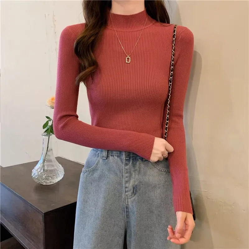 Long-sleeved sweater for women