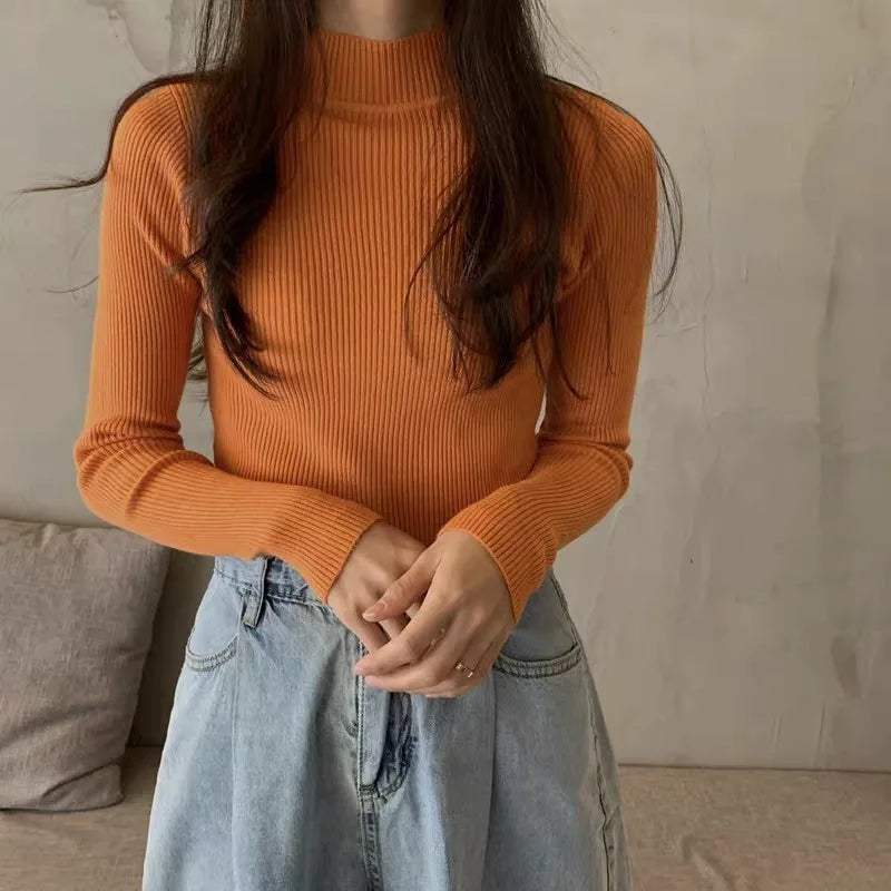 Long-sleeved sweater for women