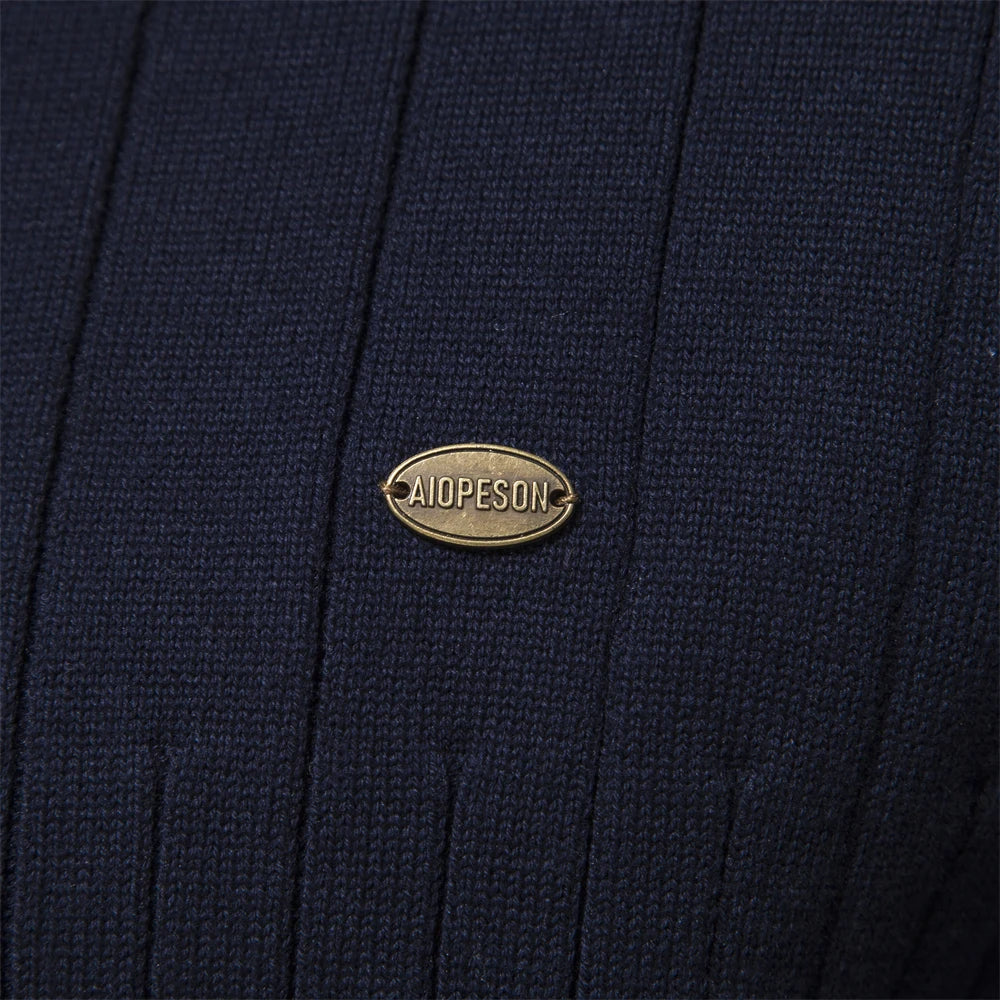 Pull tricoté en coton à col montant pour homme